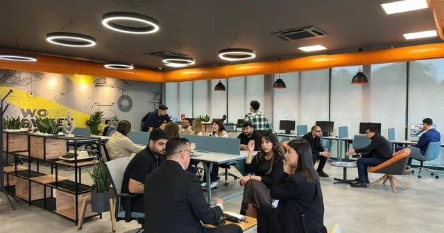 Mersin de iş dünyası ve gençler aynı çatıda buluşuyor Kampüs Mersin ve Garaj Mersin kentin yeni buluşma noktası oldu Mersin Haberleri