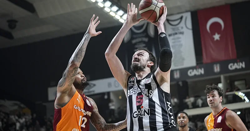 Beşiktaş’tan Galatasaray’a 108 sayı! Seride 1 0 öne geçti...