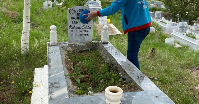 Susuz da şehit kabirleri bayram öncesi özenle temizlendi Kars Haberleri