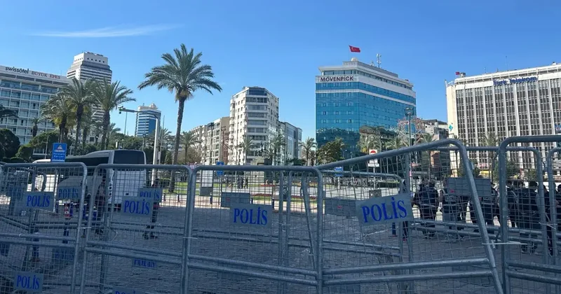 CHP de gözler İzmir de! Özgür Özel mitingi öncesi yer polemiği