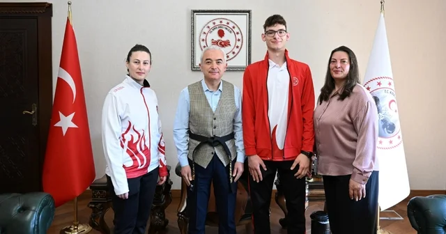 Kırklareli Valisi Turan, başarılı sporcularla bir araya geldi Kırklareli Haberleri