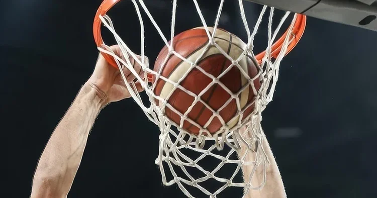 Türk Telekom Anadolu Efes e konuk oluyor!