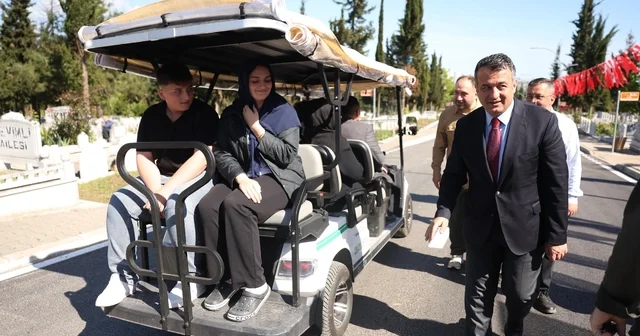 Samsun da mezarlıklarda bayram öncesi bakım ve ulaşım çalışmaları tamamlandı Samsun Haberleri