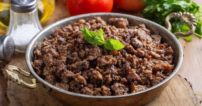 Kavurma yaparken bu hatadan kaçının! Bu bayram mutfağın şefi siz olun: Kurumayan, sertleşmeyen, ağızda eriyen nefis kavurma tarifi!