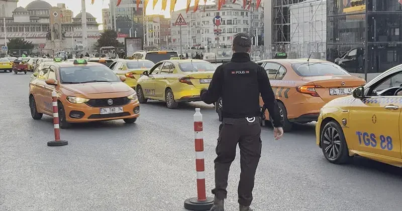 Taksim de helikopter destekli Huzur İstanbul denetimi