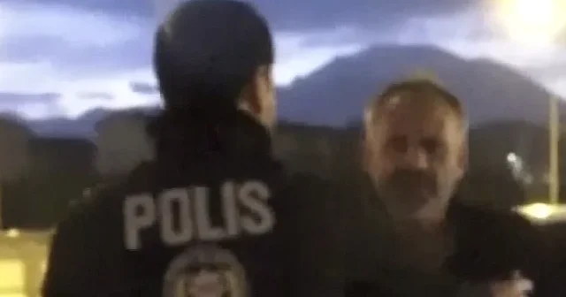 Çekici gelince çılgına döndü: Sürücü alkollü çıktı yolcu gazetecilere saldırdı VİDEO İZLE