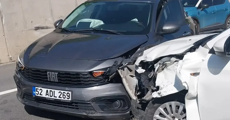 Ordu’da 3 araç çarpıştı: 5 yaralı