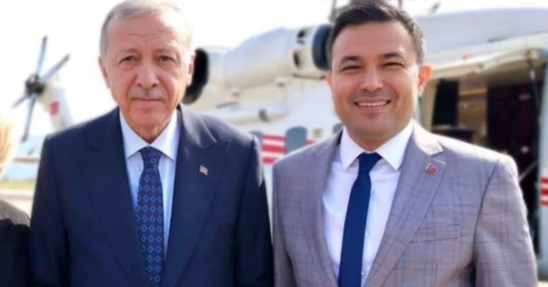 AKP yi şoke eden istifa; MKYK üyesi Mehmet Umut Tuncer siyaseti bıraktığını duyurdu Sözcü Gazetesi