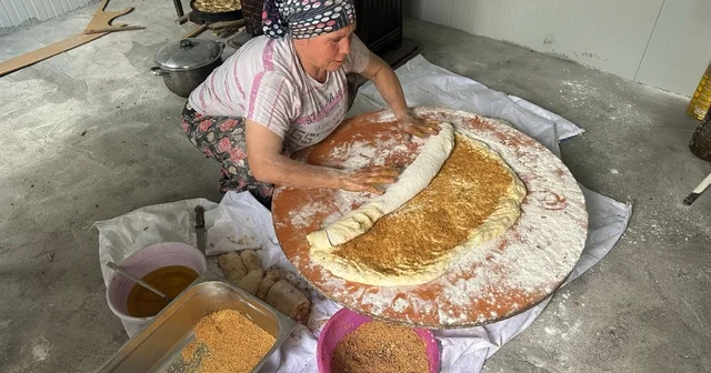 Bayrama özel köylerde taş fırınlarda pişen bayram çöreği yok satıyor Bursa Haberleri