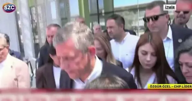 Özgür Özel İzmir de 2020 Kurultayı tartışmalarına ilişkin Onlardan medet umuyorlarsa zor duruma düşerler dedi