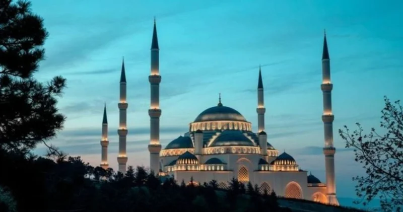 Arefe günü sahur ne zaman ve saat kaçta? Diyanet ile Arefe günü orucu sahur vakti ve saati (26 Mayıs 2026 Salı)