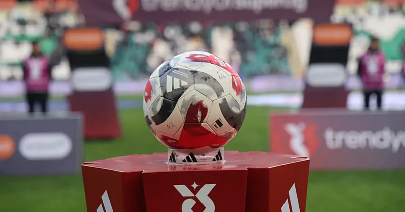 Süper Lig de 2025 2026 sezonu 26,7 yaş ortalamasıyla oynandı