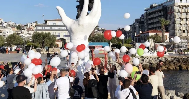 Balonlar lösemiyi yenen genç doktor için bırakıldı VİDEO İZLE