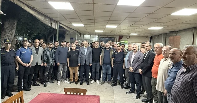 Vali Toros Tarsus ta gönüllere dokundu Mersin Haberleri