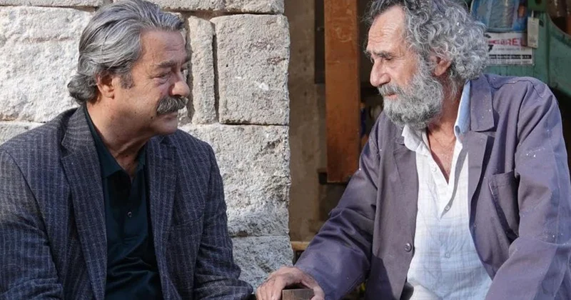 Menderes Samancılar dan 50 yıllık dostu Kadir İnanır a duygusal veda: Sanki vurulmuşuz bir tarafımız tutmuyor gibi