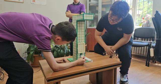 Ortaokul öğrencileri hava temizleyen sokak lambası geliştirdi Zonguldak Haberleri Habertürk Yerel Haberler