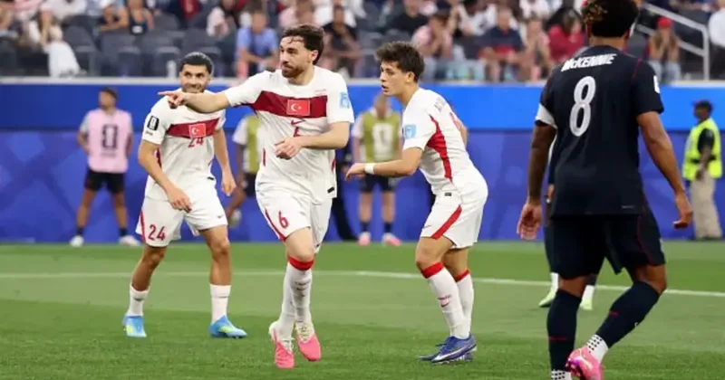 A Milli Takım dan Dünya Kupası na zaferle veda! 5 gollü düelloyu 90+8 de kazandık