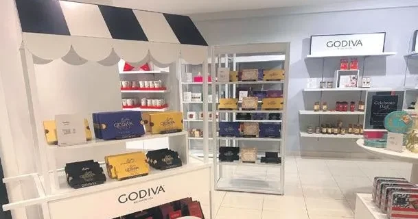 DİLEK GÜNGÖR Amerikan zincirinde bir Türk!