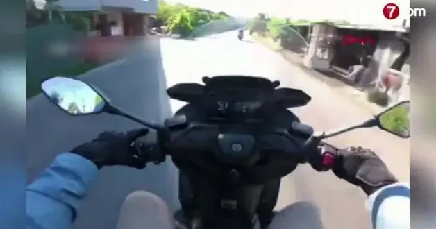 Beykoz’da trafikte tartıştığı sürücünün motosikletine çarpıp kaçtı