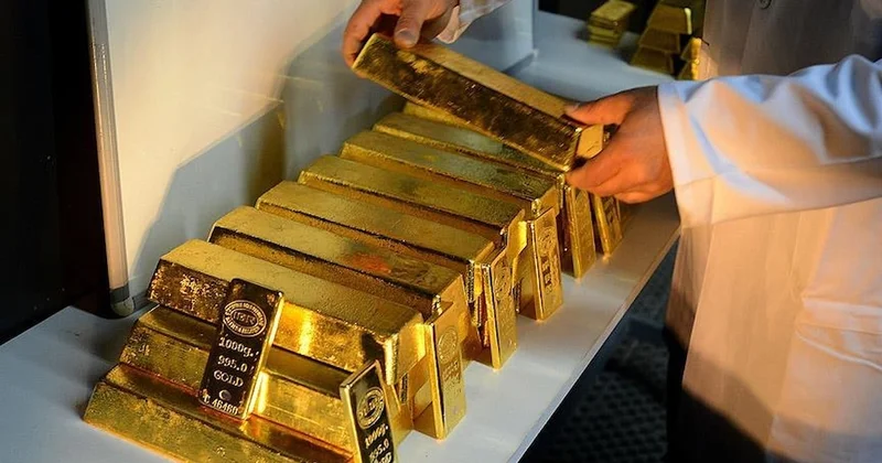 Dünyanın en büyük bankası altının yıl sonu göreceği rakamı ortaya çıkardı Sözcü Gazetesi