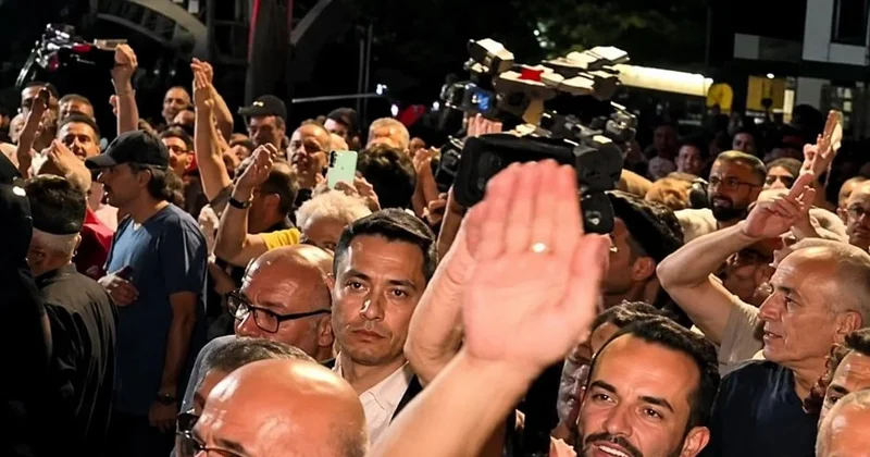 CHP’de 63 kişinin üyeliği Hain Kemal sloganı nedeniyle askıya alındı