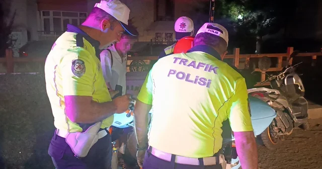 Tekirdağ da huzur uygulaması: Bin kişi sorgulandı, 100 araç denetlendi Tekirdağ Haberleri Habertürk Yerel Haberler