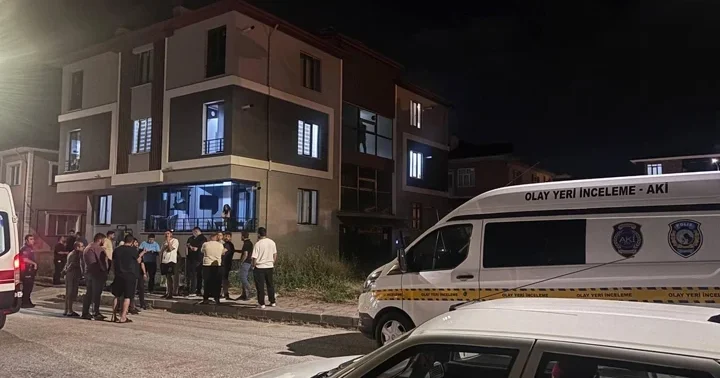 Erzincan da dehşet! Eski eşi ile yanındaki kişiyi pompalı tüfekle öldürdü