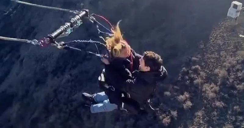 Sydney Sweeney sevgilisi Scooter Braun la bungee jumping yaptı