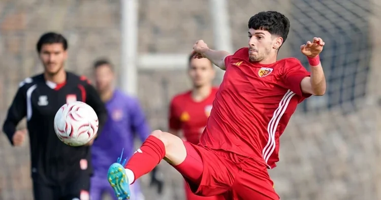 Sivasspor, Kayserispor u tek golle yendi!