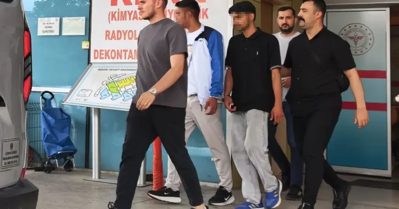 Tekme tokat dövdükleri gencin kolyesini çalıp kaçtılar