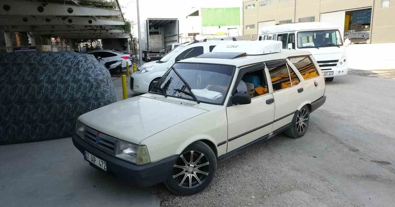 Sıcaktan bunaldı, 1988 model aracına otobüs kliması taktırdı