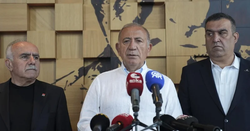 Gürsel Tekin den CHP nin üye katılım törenine ilişkin açıklama