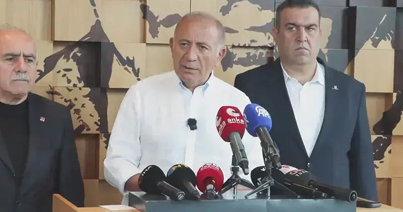 Gürsel Tekin: Bermuda üçgeni ile mücadele ediyoruz