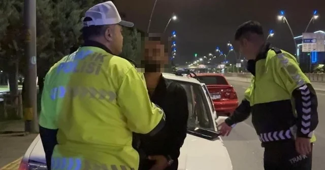 Alkollü sürücünün yalanını kuzeni ortaya çıkardı Kayseri de kazaya karışan alkollü sürücüye 350 bin TL idari para cezası yazıldı Kayseri Haberleri Habertürk Yerel Haberler