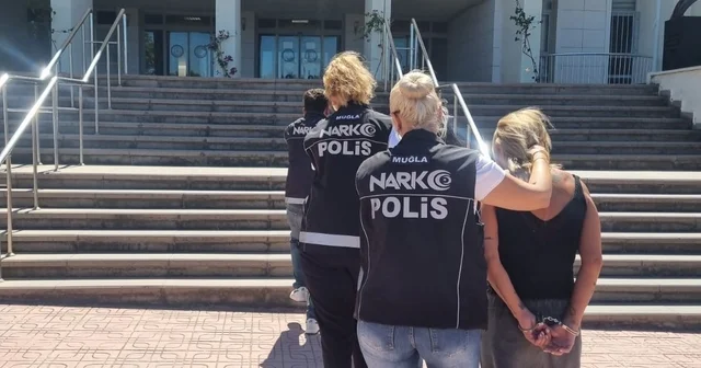 Uyuşturucu tacirlerine ağır darbe: 900 gram skunk, kokain ve pres makinesi ele geçirildi Muğla Haberleri Habertürk Yerel Haberler