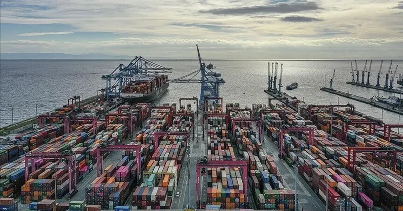 İhracatta Cumhuriyet tarihinin rekoru: Ticaret Bakanlığı rakamları açıkladı