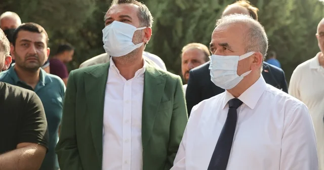 Vali Hatipoğlu yangın bölgesinde: İlk tespitlere göre 5 işçimiz hafif düzeyde yaralandı Elazığ Haberleri Habertürk Yerel Haberler