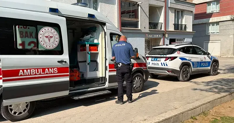 Seyyar satıcı sokak ortasında bıçaklandı
