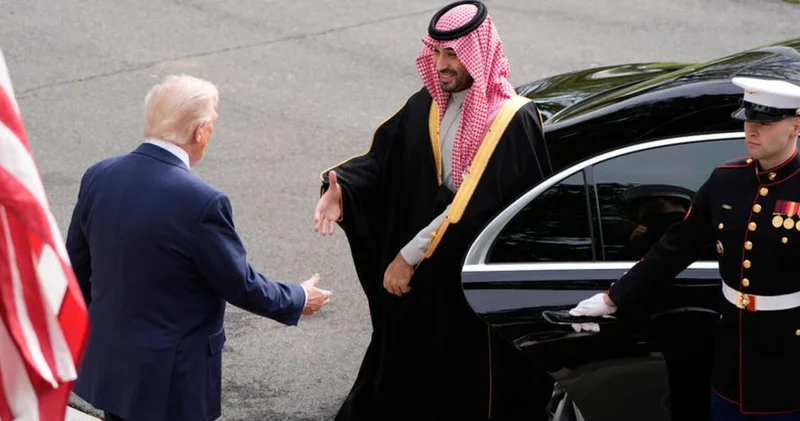 Trump ın, nükleer anlaşma için Suudi Arabistan ın İsrail ile normalleşmesi şartını sürdürdüğü iddia edildi Dış Haberler