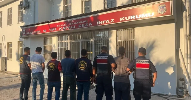 Alaşehir de 21 adrese eş zamanlı uyuşturucu operasyonu Manisa Haberleri Habertürk Yerel Haberler