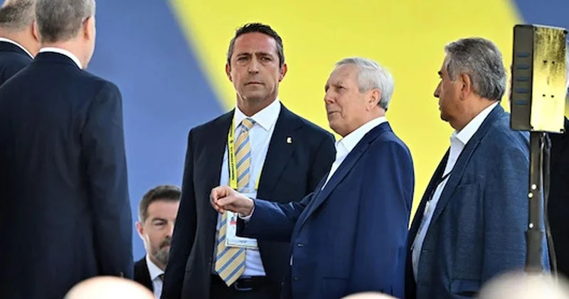 Ali Koç çuvalla paraya satmıştı! Aziz Yıldırım bedavaya geri alıyor