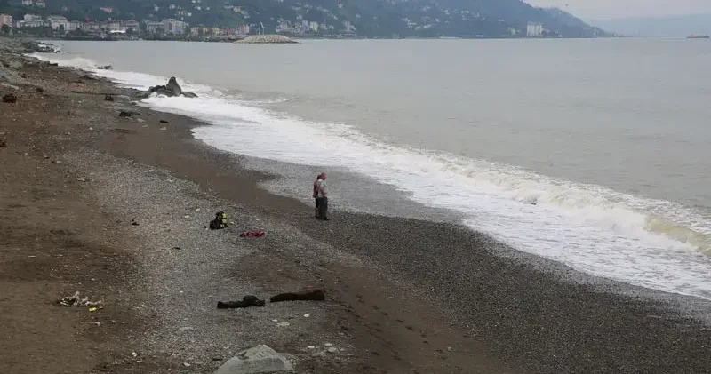 Rize de denizde kaybolan çocuğu arama çalışmalarında 2 nci gün