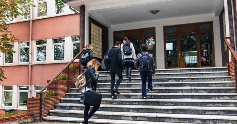 MEB den özel öğretim kurumları kararı: Artık Türkçe isim verilecek! Başvuruları 1 Ekim e kadar yapılacak
