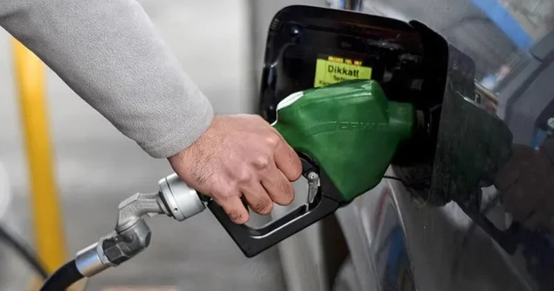 AKARYAKIT FİYATLARI SON DURUM: Benzin, motorin ve LPG litresi kaç TL oldu, benzine indirim var mı? 26 Ağustos 2026 güncel akaryakıt fiyatları...
