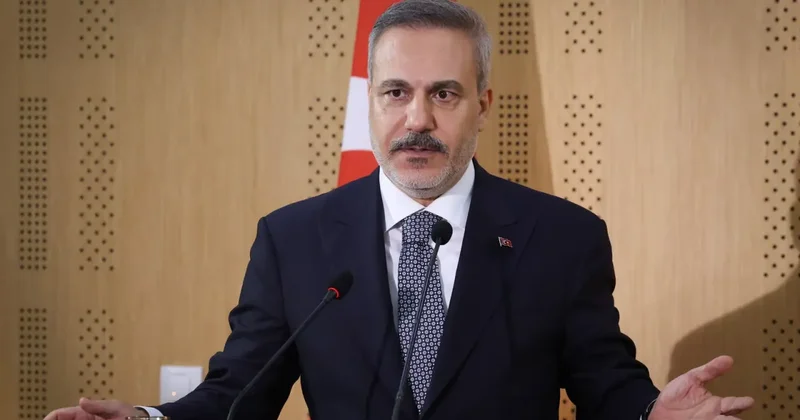 Bakan Fidan dan YPG nin feshi kararına ilk yorum: Alandaki karşılığını kontrol edeceğiz