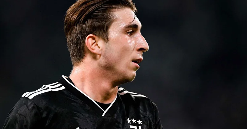 Bir transfer daha! Süper Lig devi uçakları üst üste indiriyor