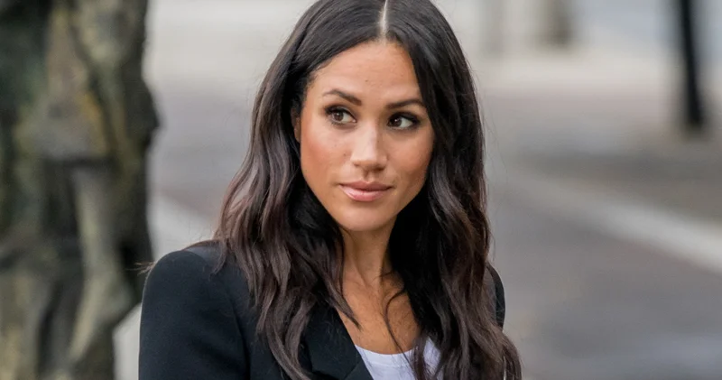 Meghan Markle ın kadrosundan çıkarıldığı diziye yeni oyuncu alındı