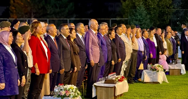 TBMM Baskanı Kurtulmuş: Artık önümüzde yeni bir kapı açılmış, yeni bir yolun başlangıcındayız Bu yol kardeşlik yoludur, bu yol birlik ve beraberlik yoludur Afyonkarahisar Haberleri Habertürk Yerel Haberler