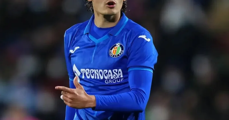 Vincenzo Montella ya Enes Ünal eleştirisi: Mahalle arkadaşları mı seçiliyor?