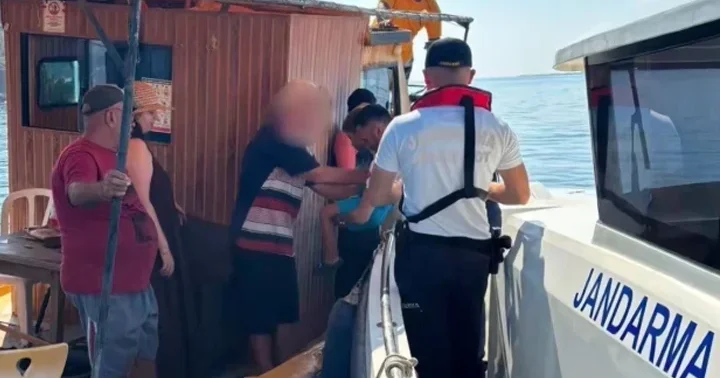 81 ilde düzensiz göç denetimi: 19 göçmen kaçakçılığı organizatörü, 230 düzensiz göçmen yakalandı